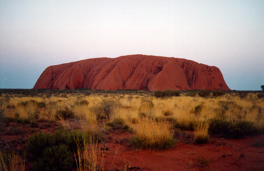 uluru.jpg